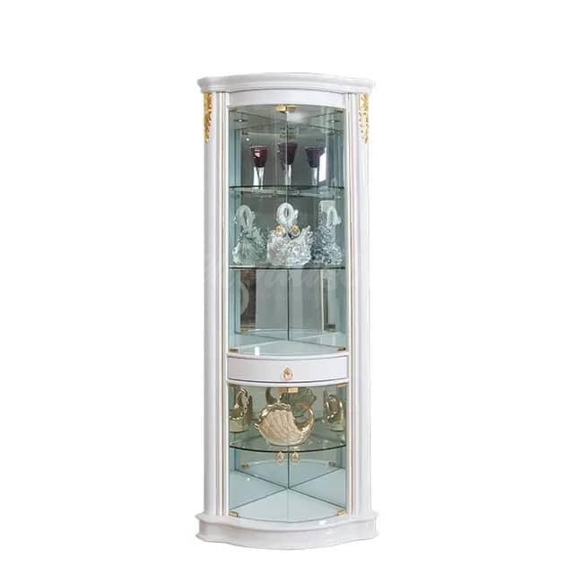 vitrine d'angle motifs or